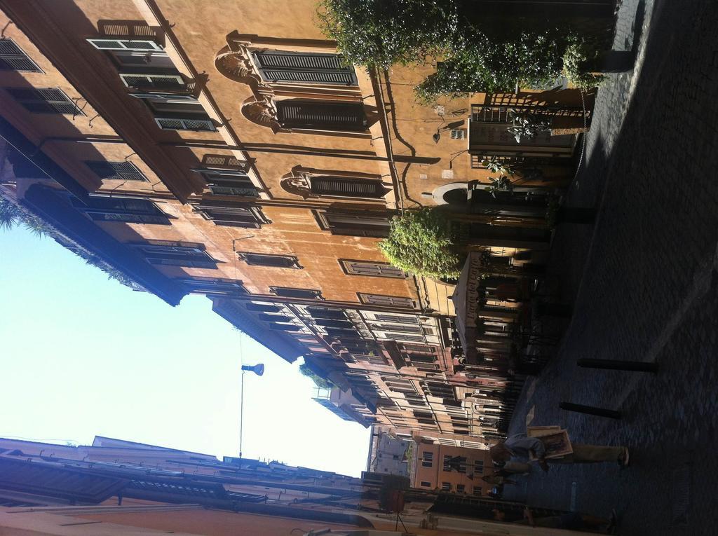Appartamento Del Boschetto Rom Zimmer foto