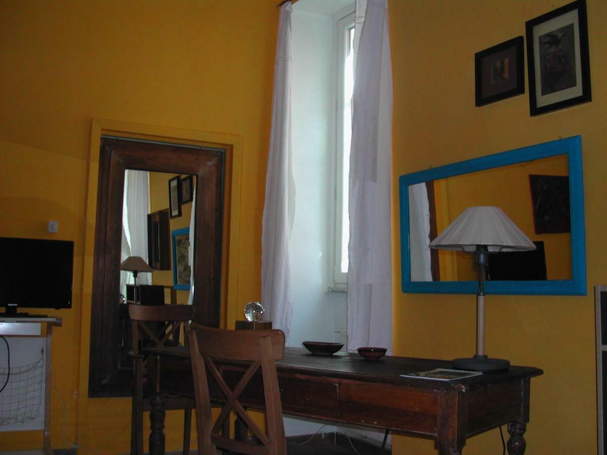 Appartamento Del Boschetto Rom Exterior foto